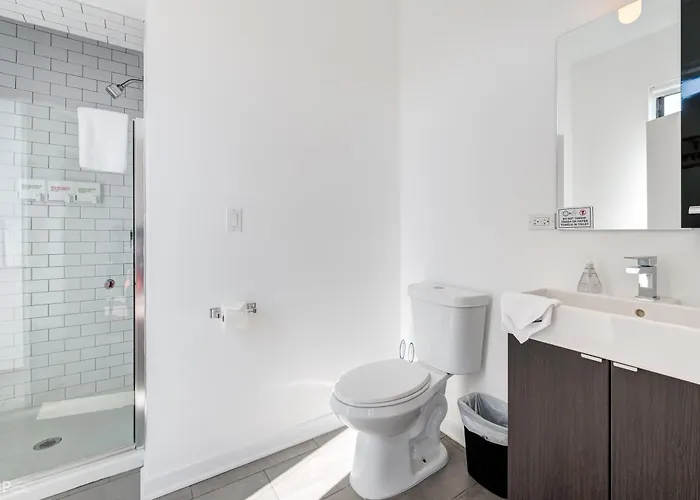 Hotel 747 Lofts By Redawning - River West, Third Floor