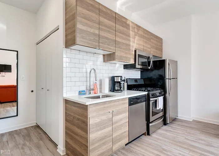747 Lofts By Redawning - River West, Third Floor * Chicago